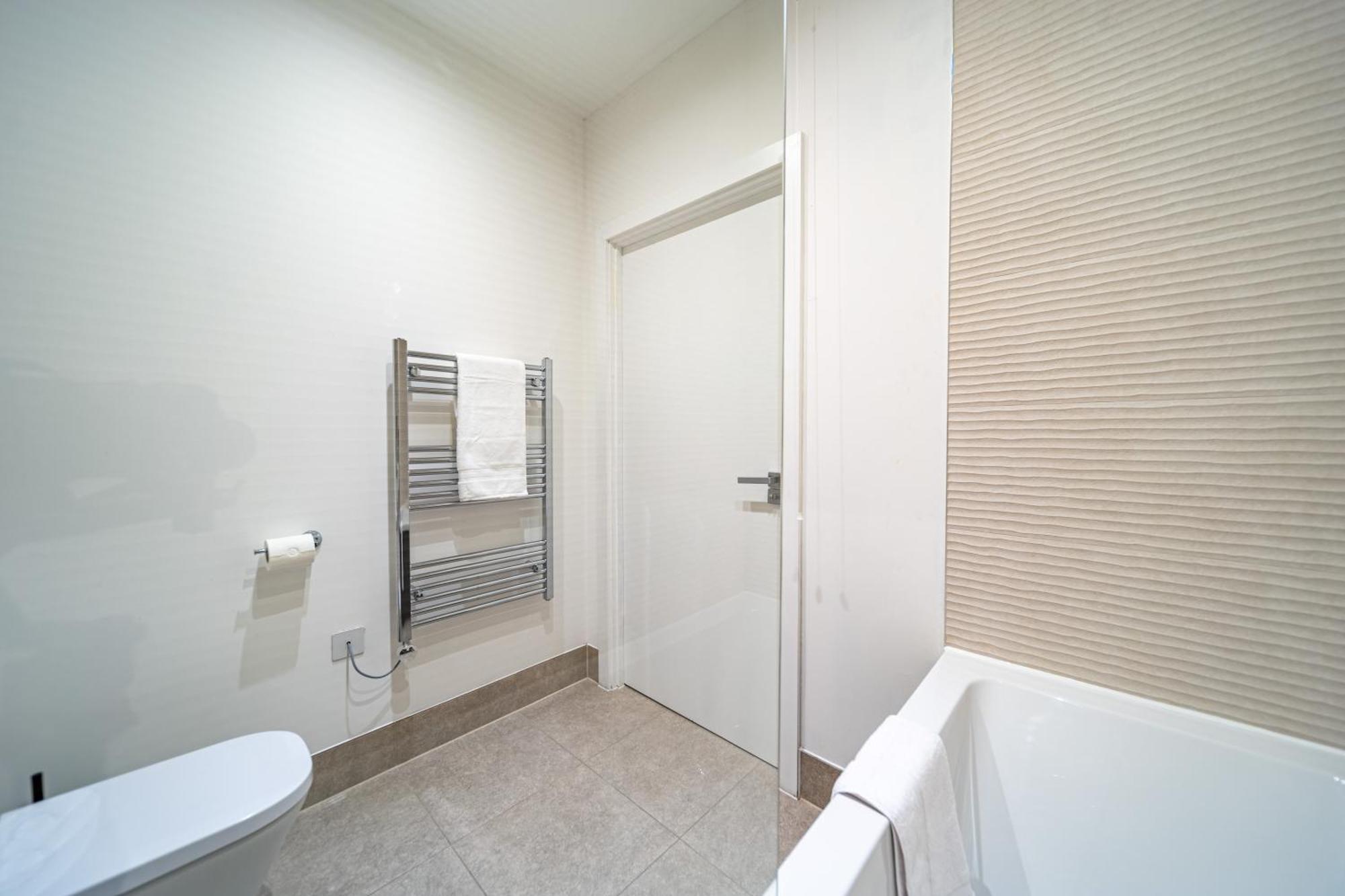 The Essex Apartments - Ashby House Chelmsford Extérieur photo